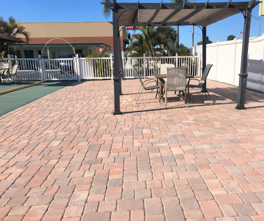 Sunshine & Venice, Florida