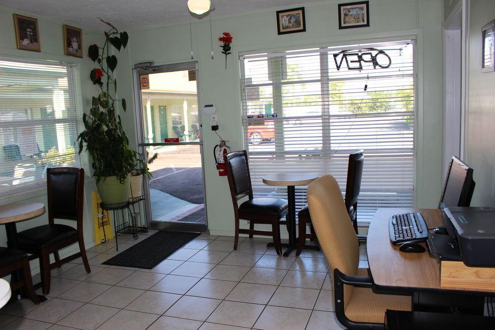 Sunshine & Venice, Florida 2*